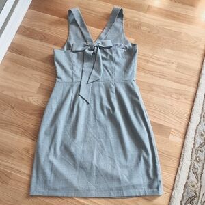 Banana Republic V Neck Bow Back Dress NWT Size 12